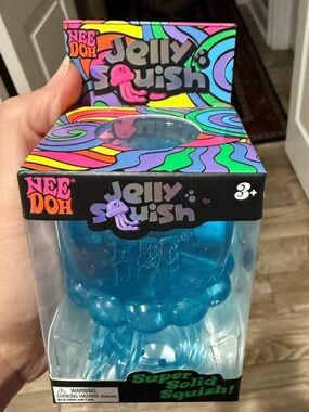 NeeDoh Jelly Squish Toy Blue
TikTok popular!